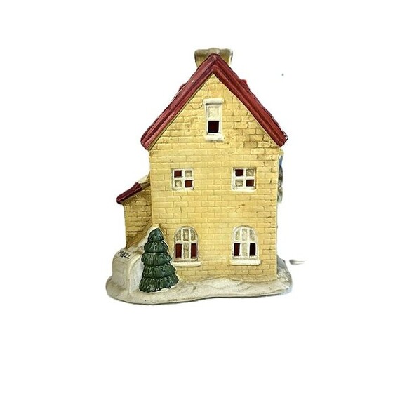 Winter Valley Cottages Porcelain Lighted House – Post Office Village Building - Picture 3 of 10